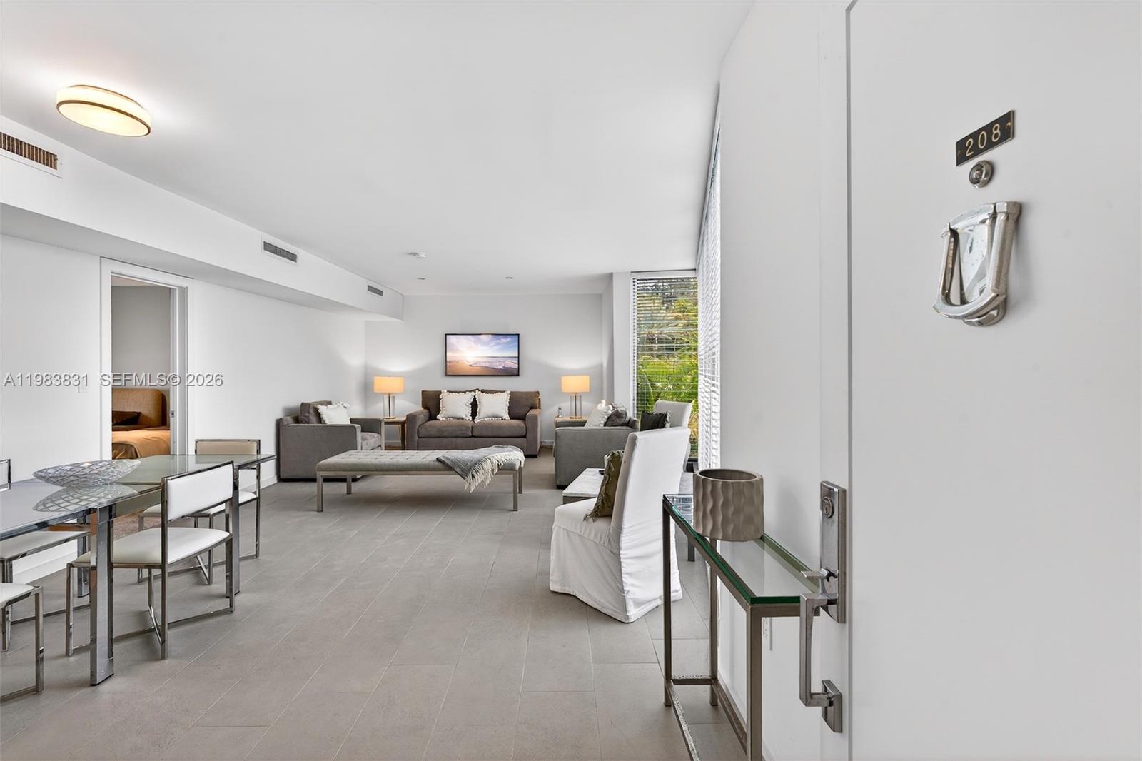 10178 Collins Ave # 208