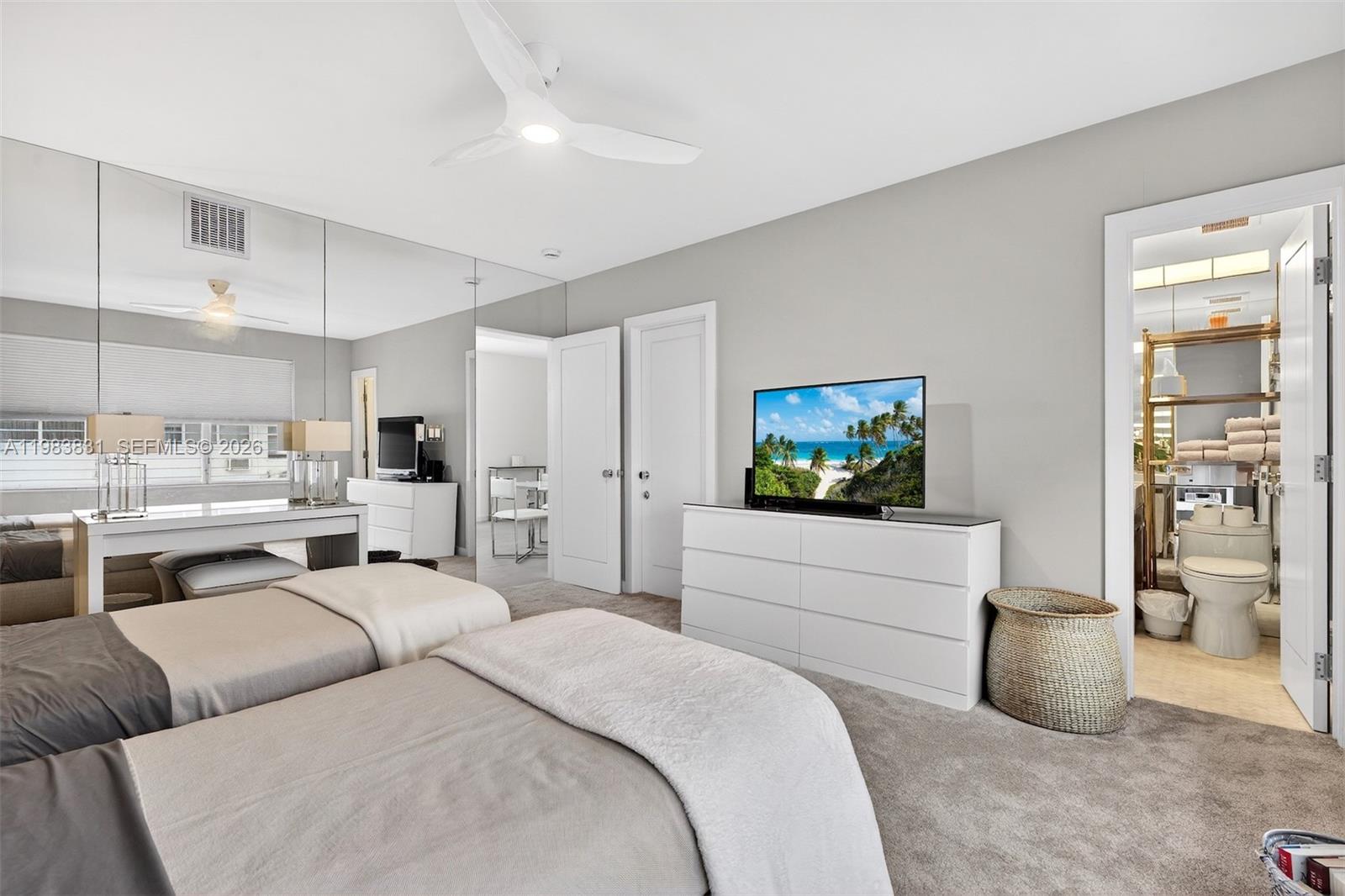 10178 Collins Ave # 208