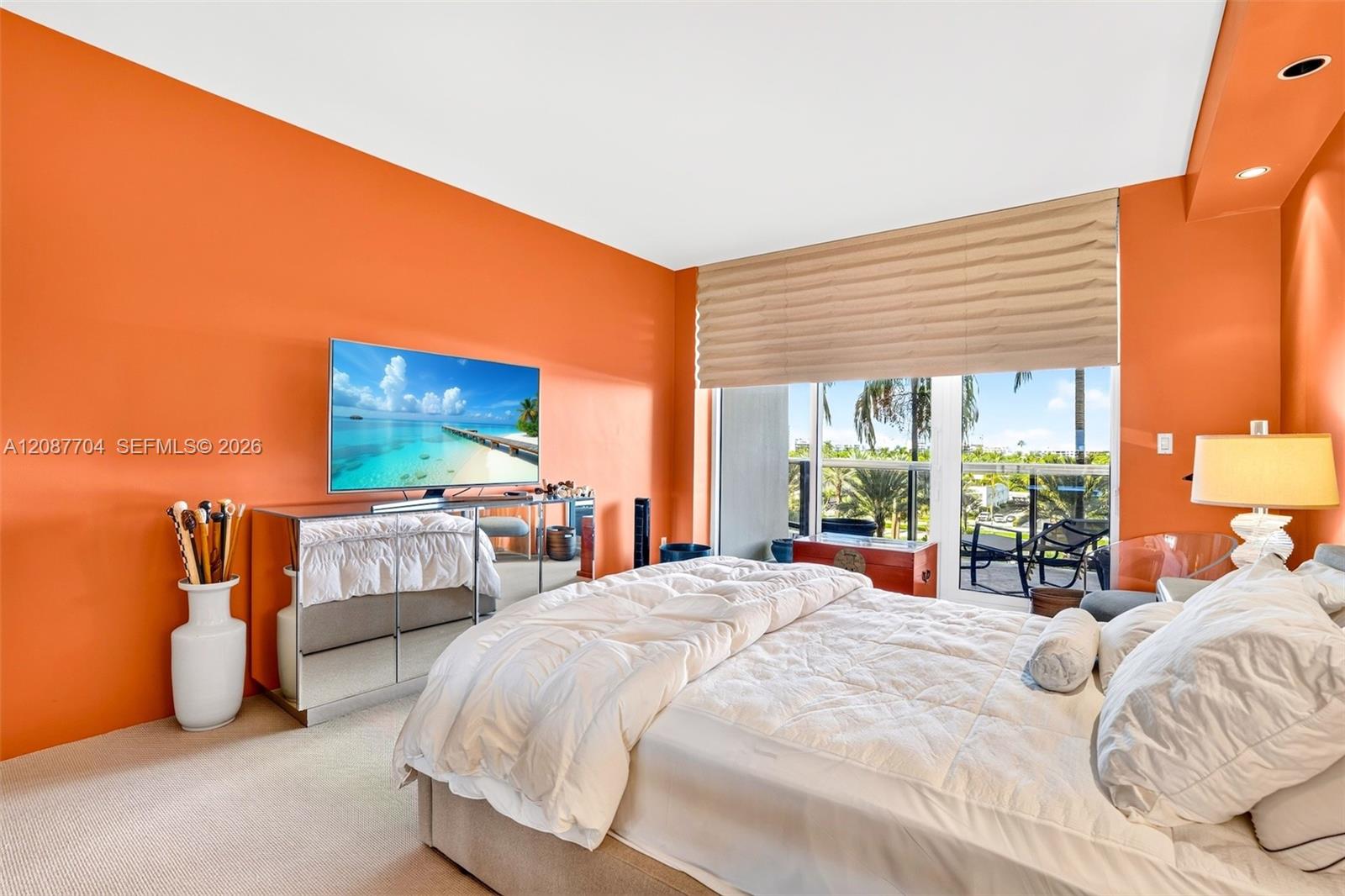9999 Collins Ave # 5E
