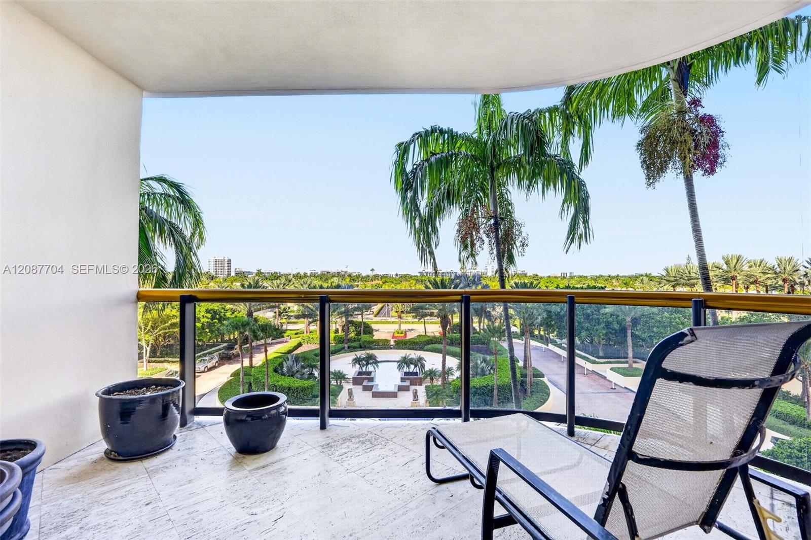 9999 Collins Ave # 5E