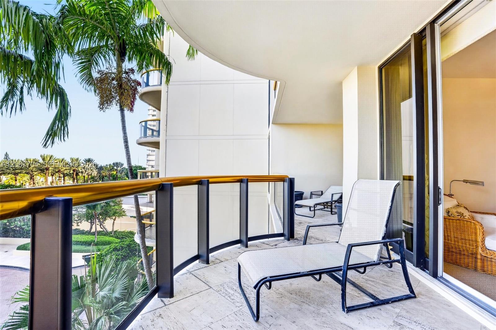 9999 Collins Ave # 5E