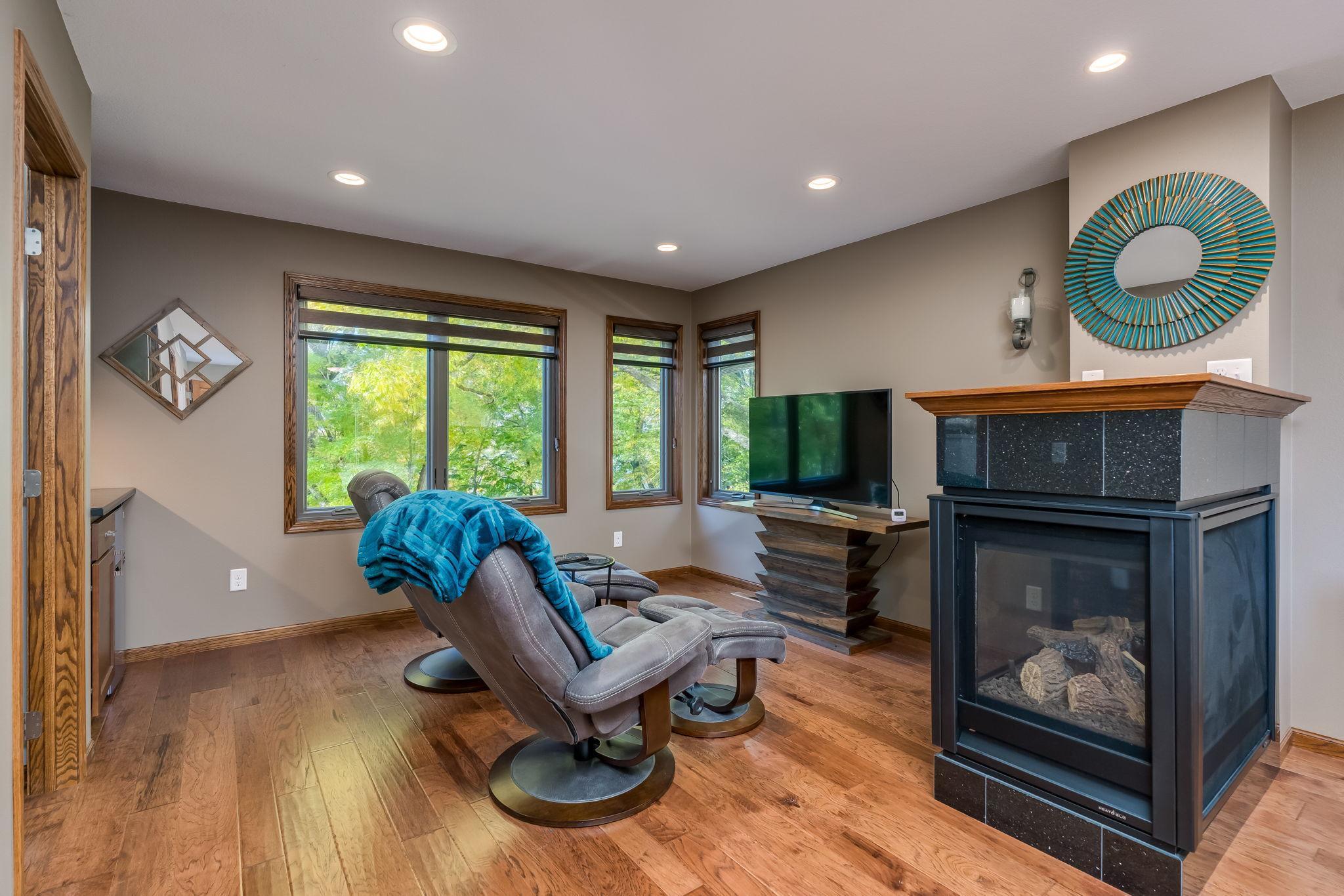 7013 Da Mar Estate