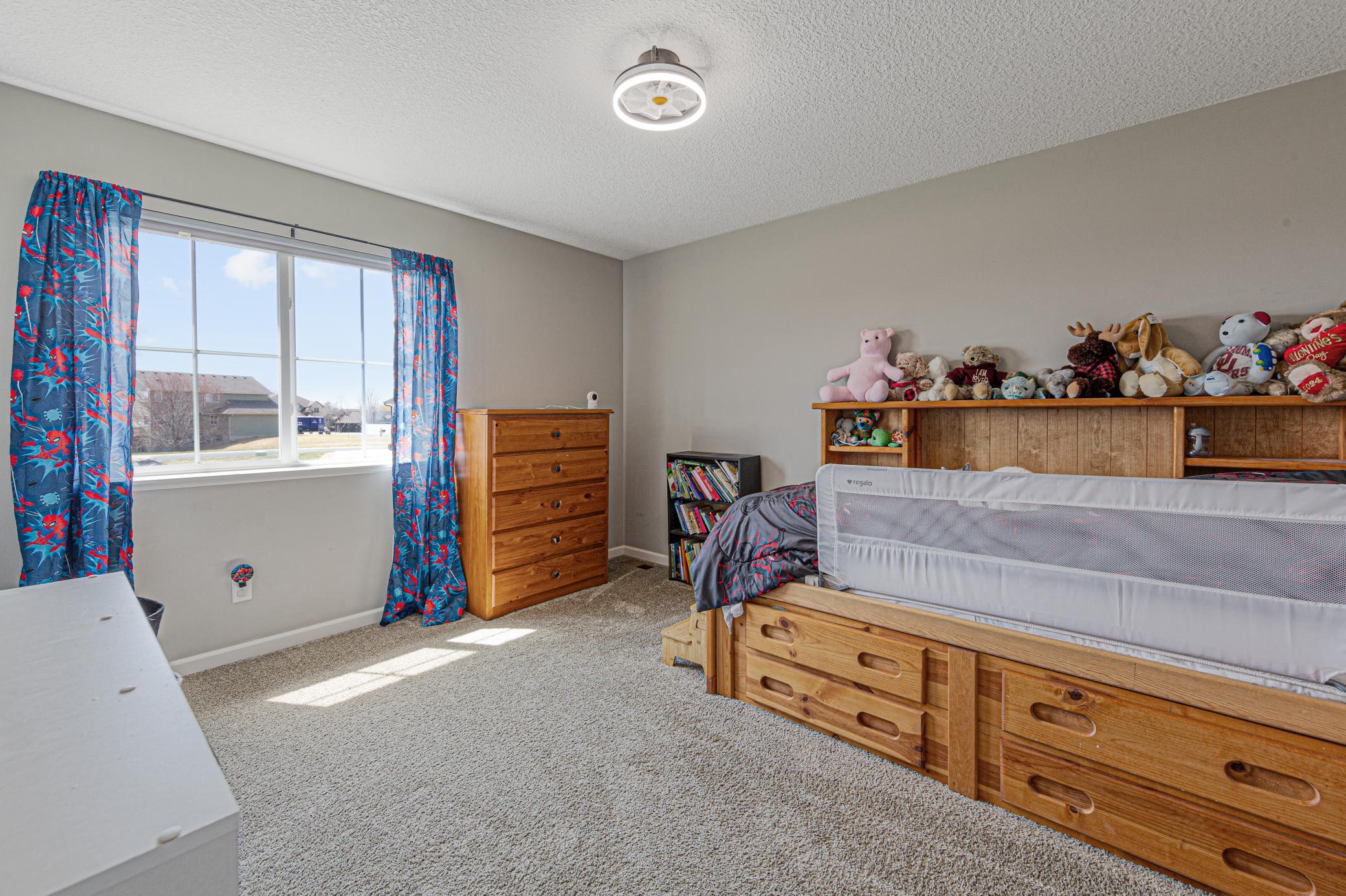 421 Pond View Drive SE
