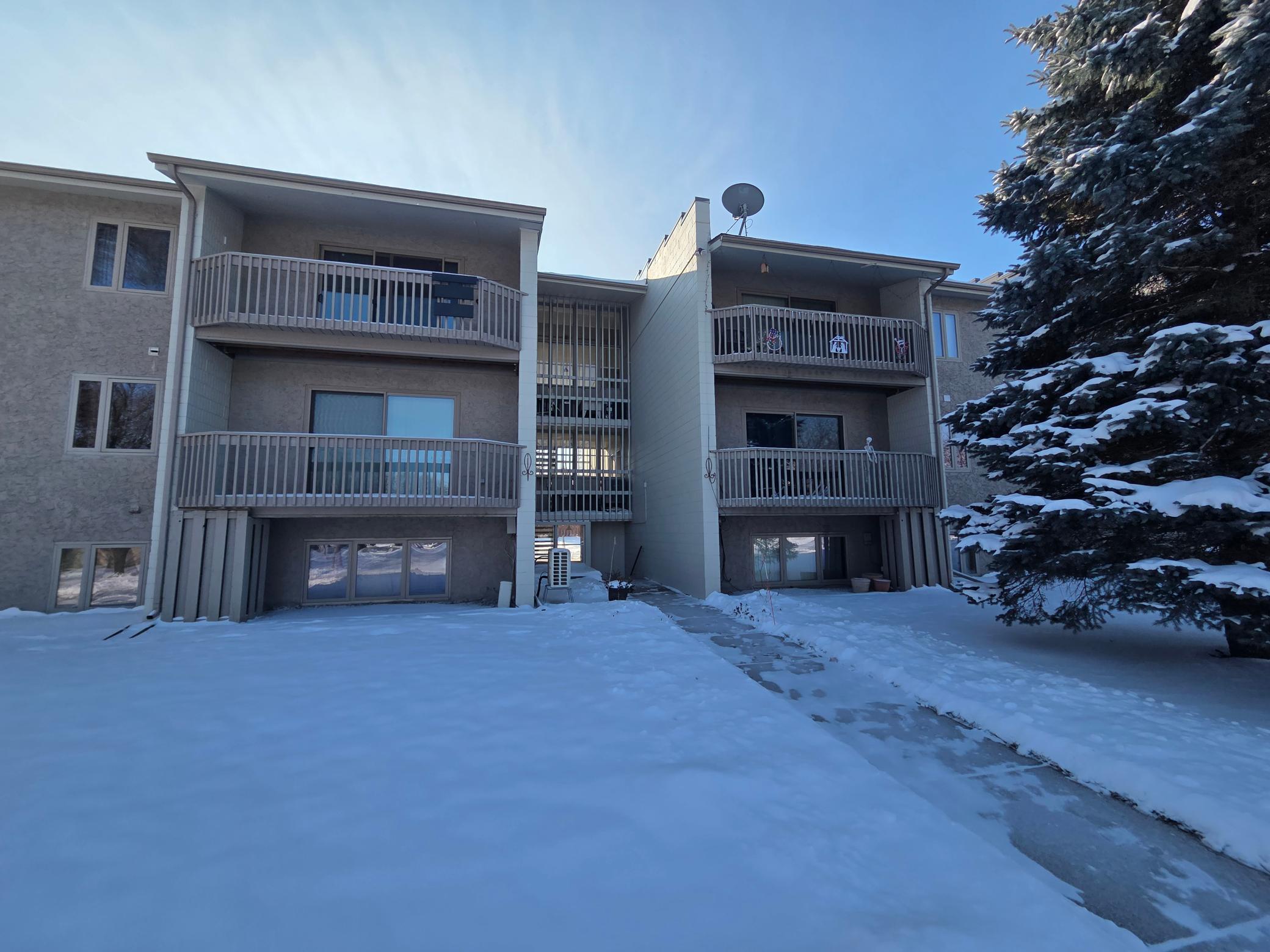 1107 Highland Avenue