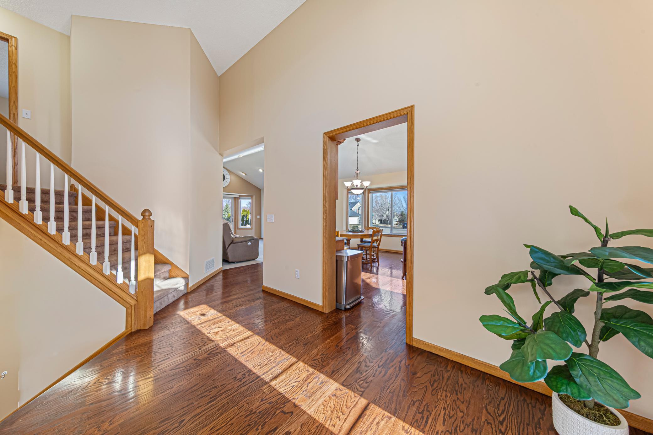 16450 Griffon Lane