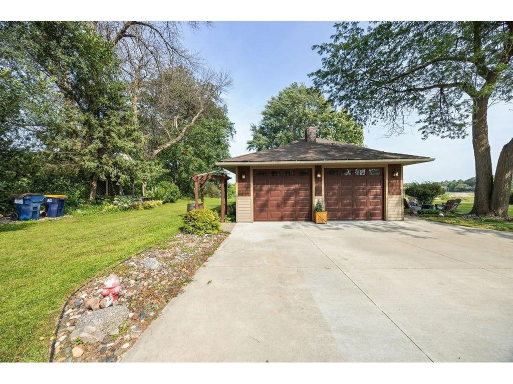 9726 E 280th Street