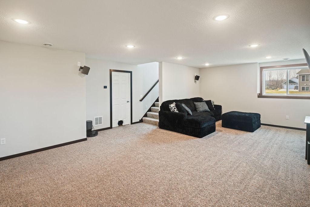 2120 Violet Lane