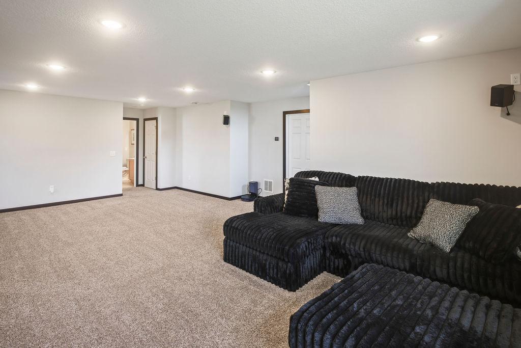 2120 Violet Lane