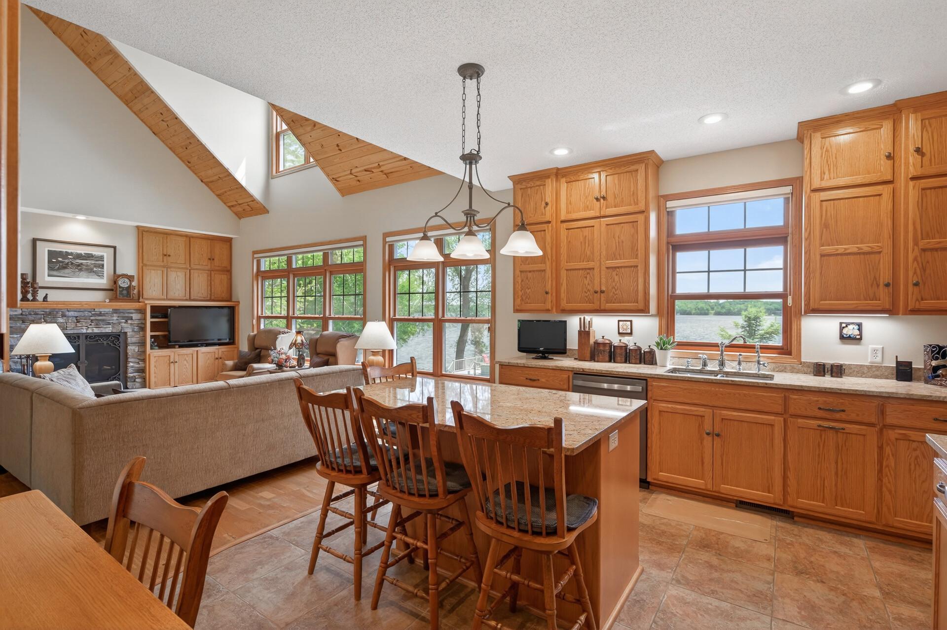 12892 Bass Trail