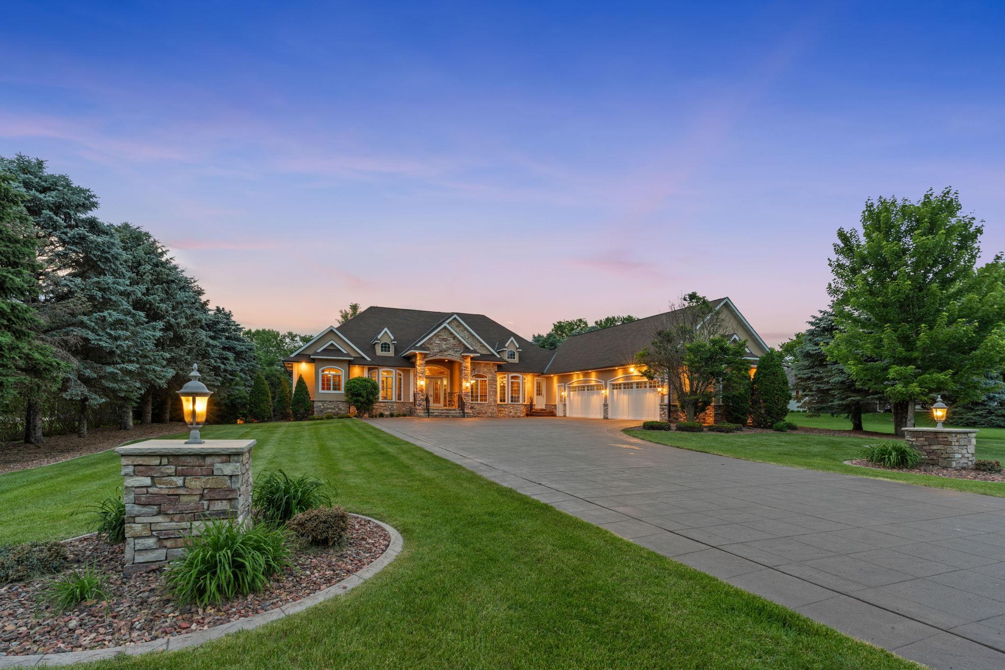5785 232nd Street W