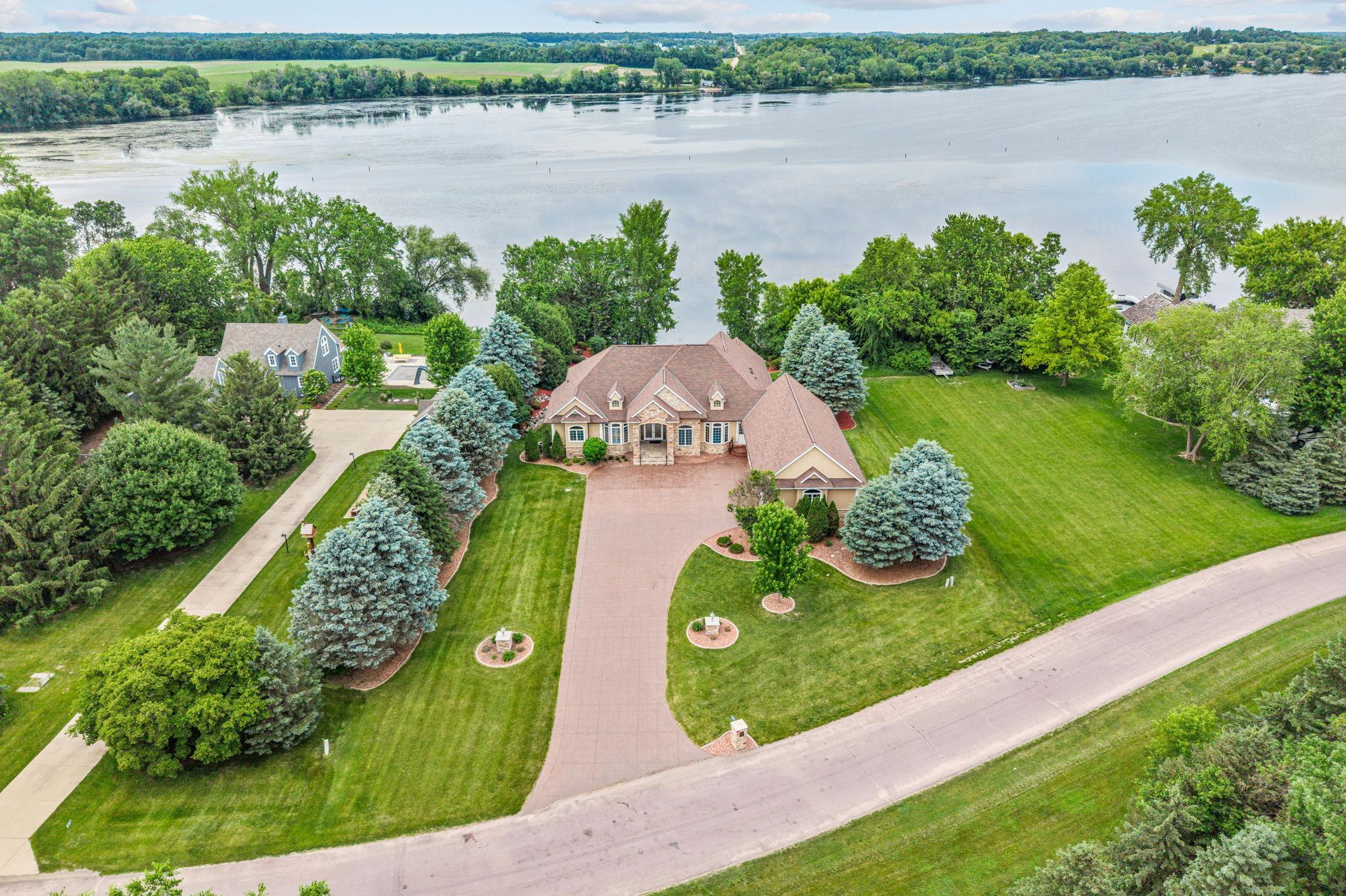 5785 232nd Street W