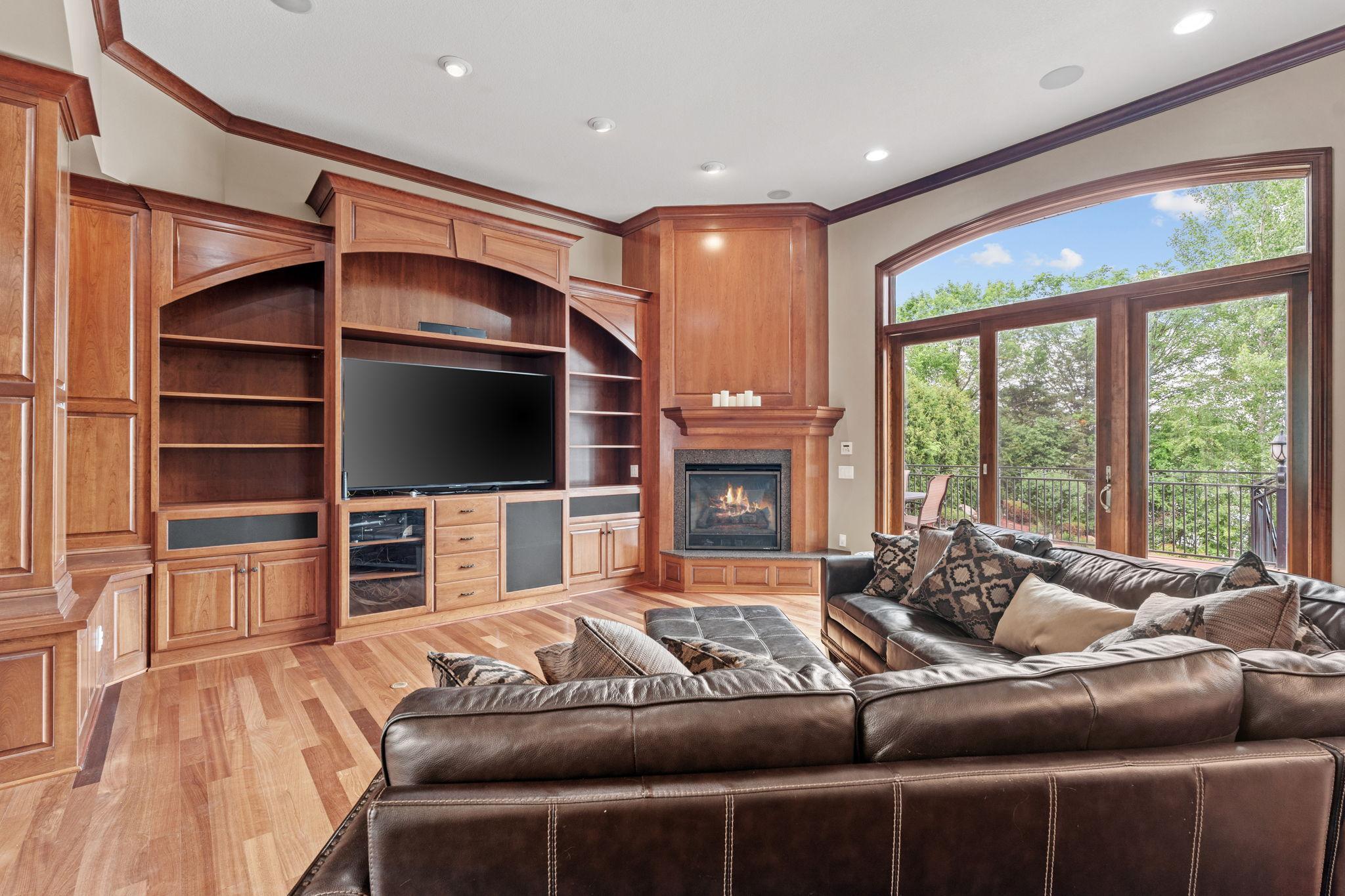5785 232nd Street W