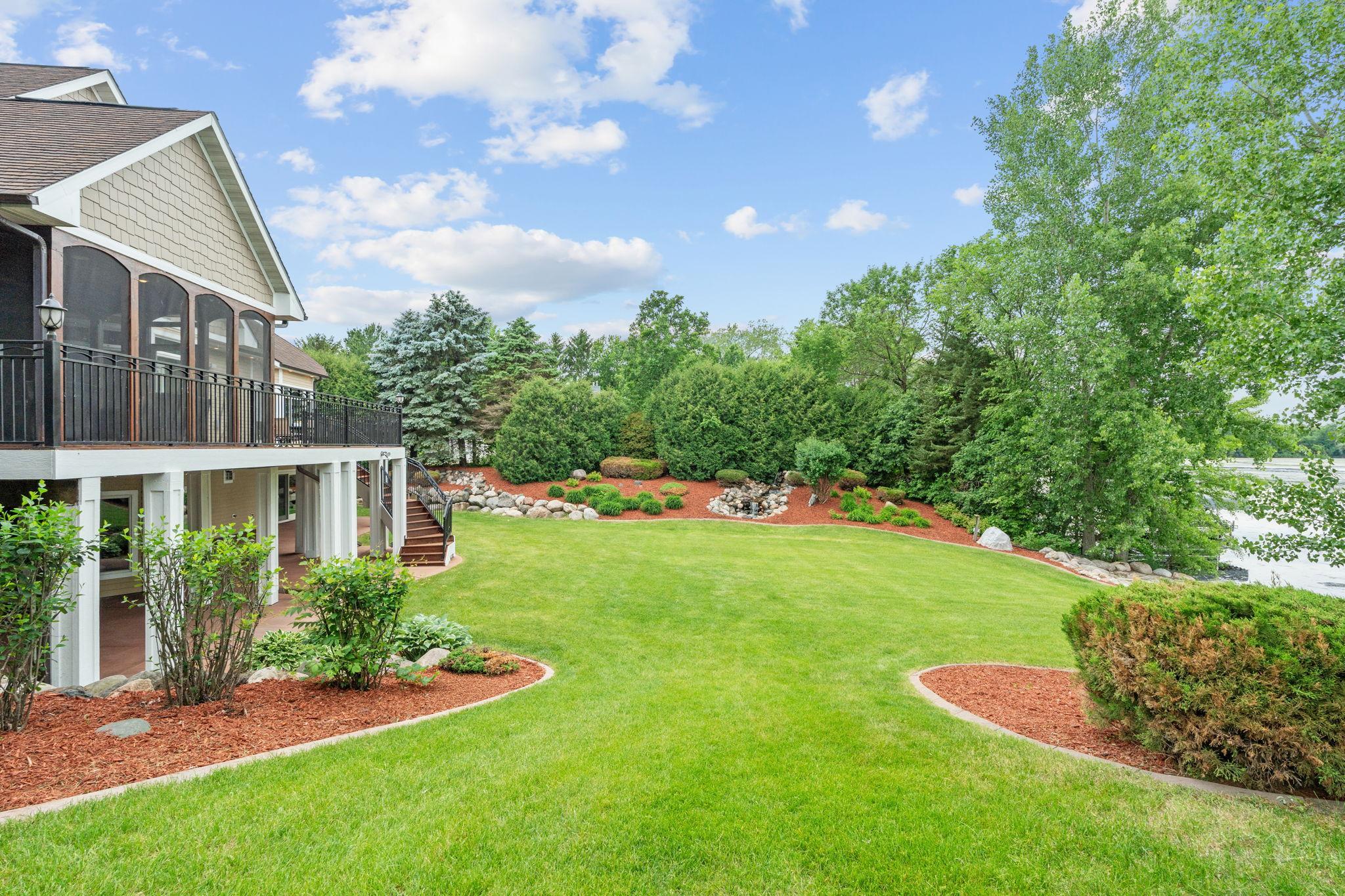 5785 232nd Street W