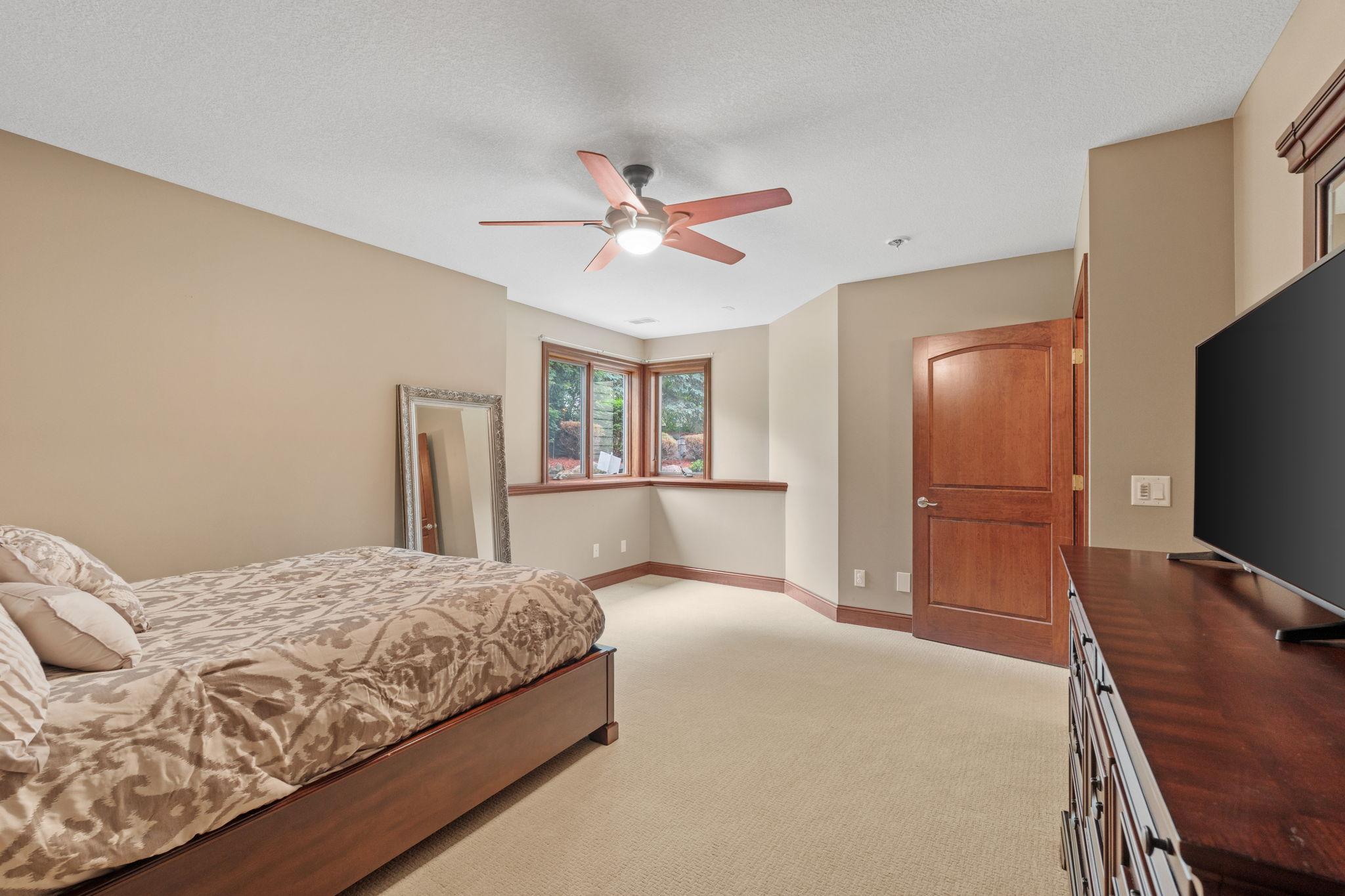 5785 232nd Street W