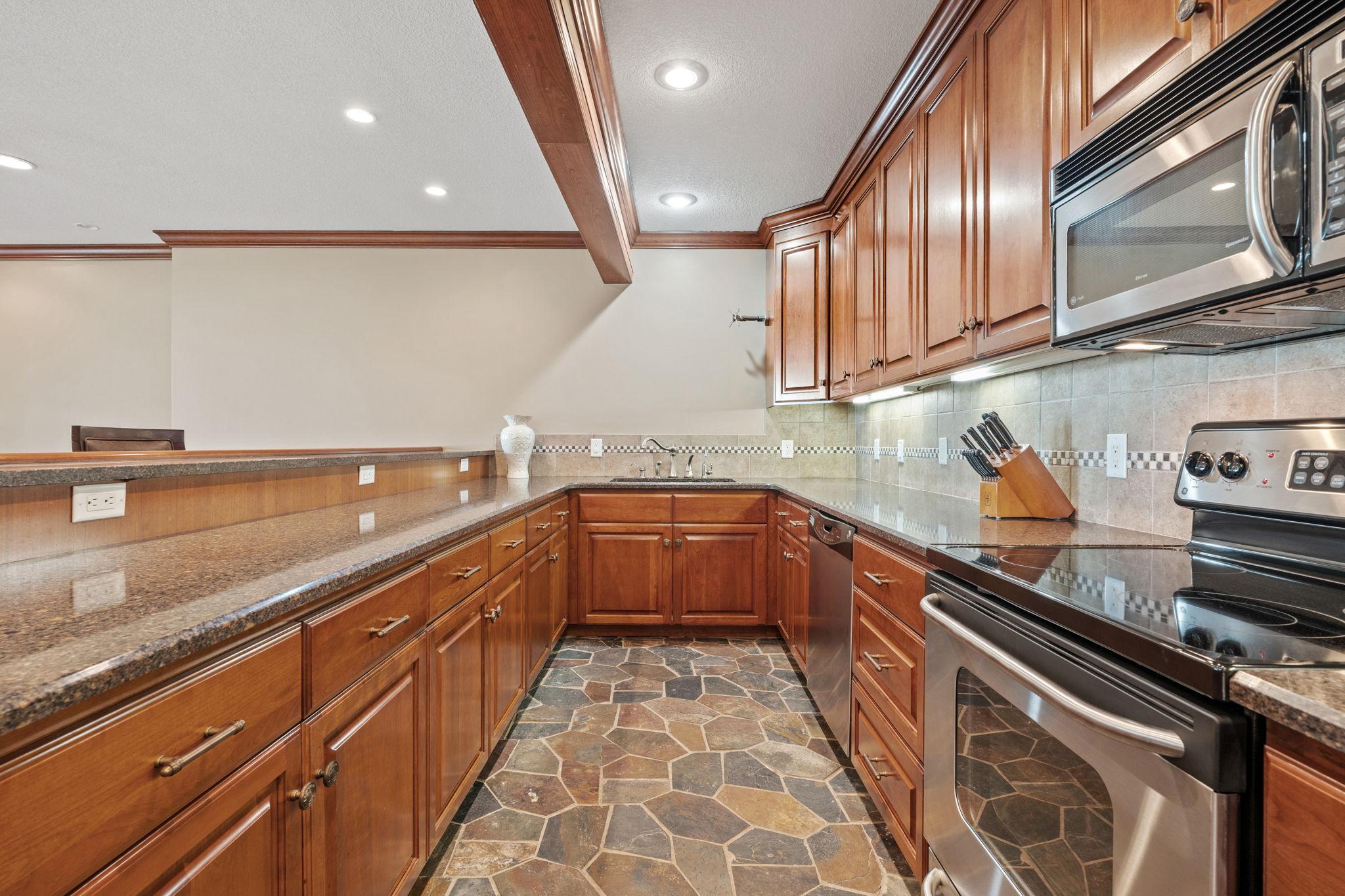5785 232nd Street W