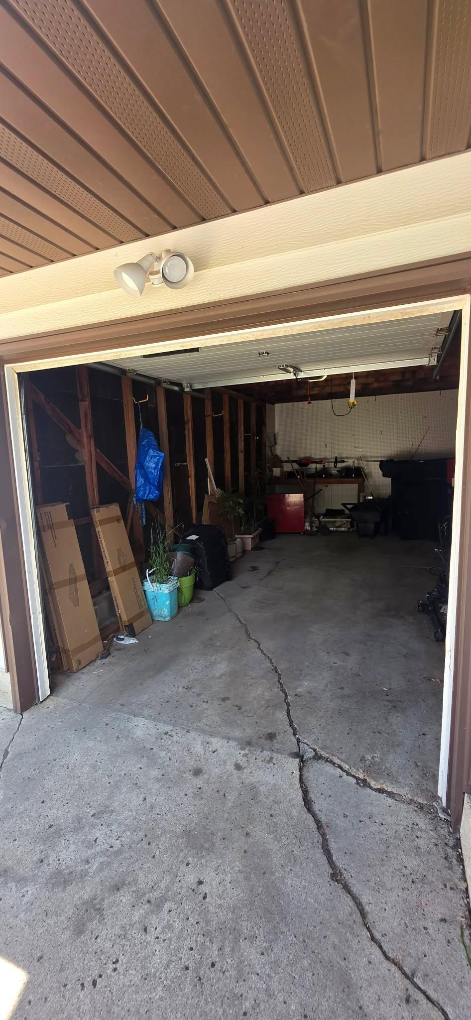 121 Mcarthur Drive