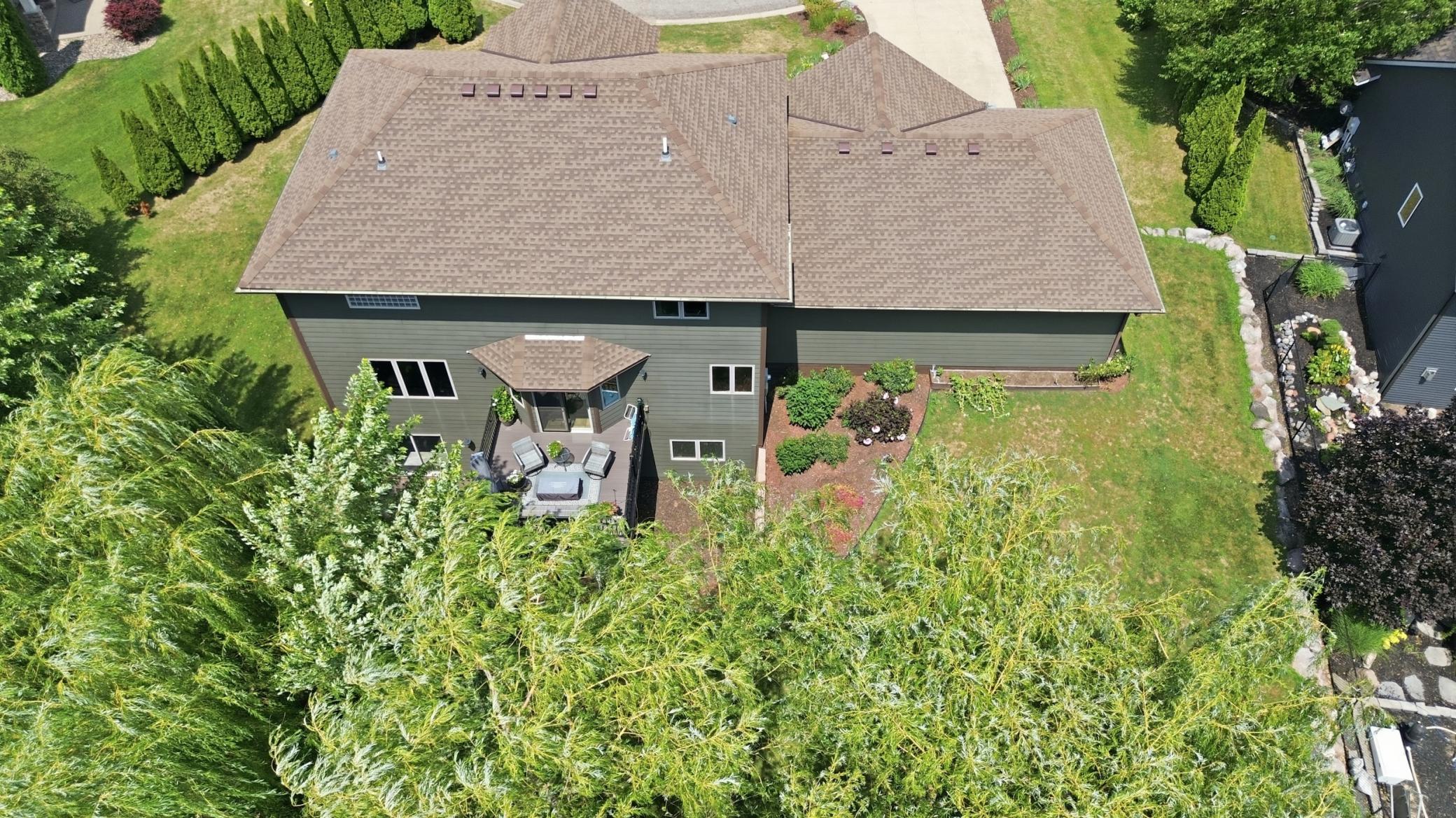 1309 Deerview Court SE