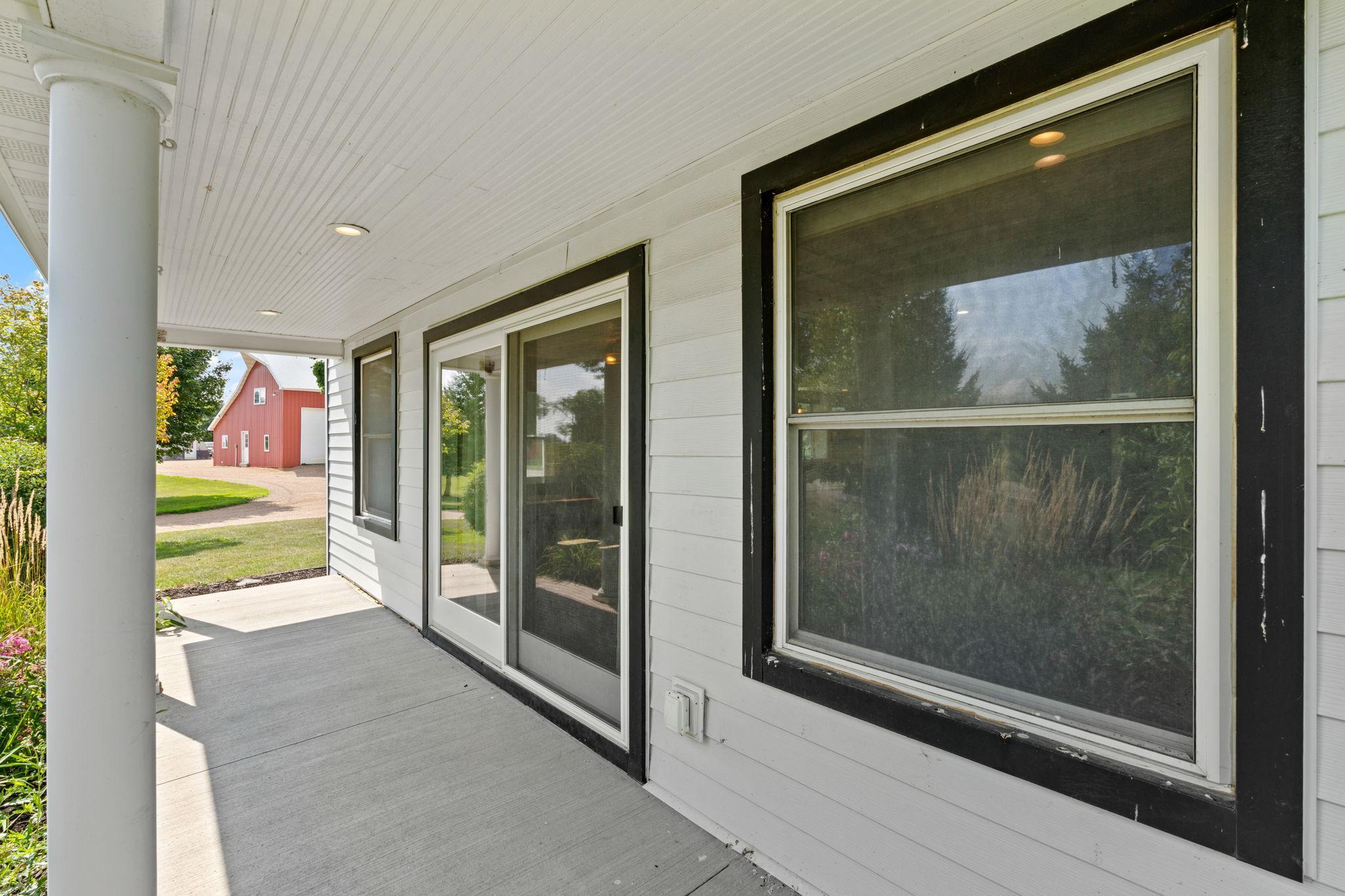 9431 County Road 13 SE