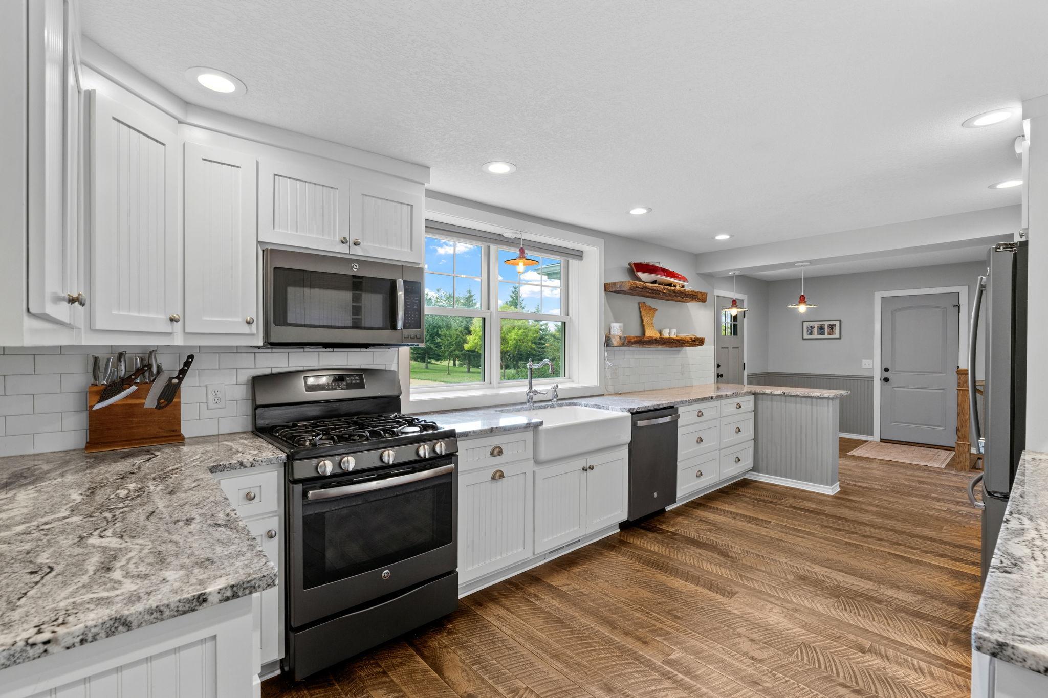 9431 County Road 13 SE