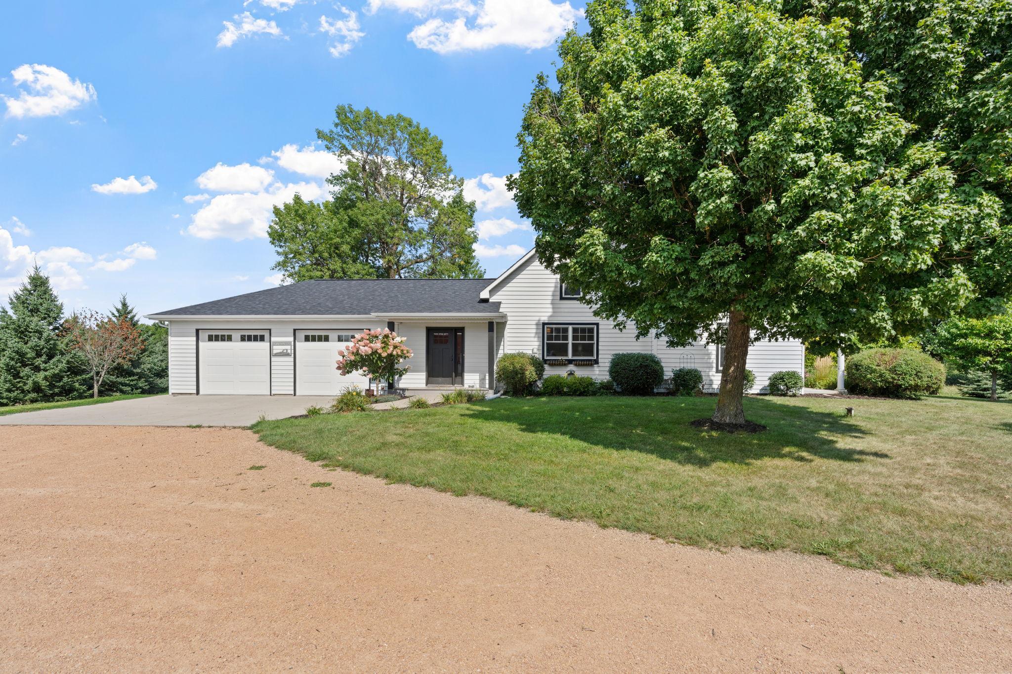 9431 County Road 13 SE