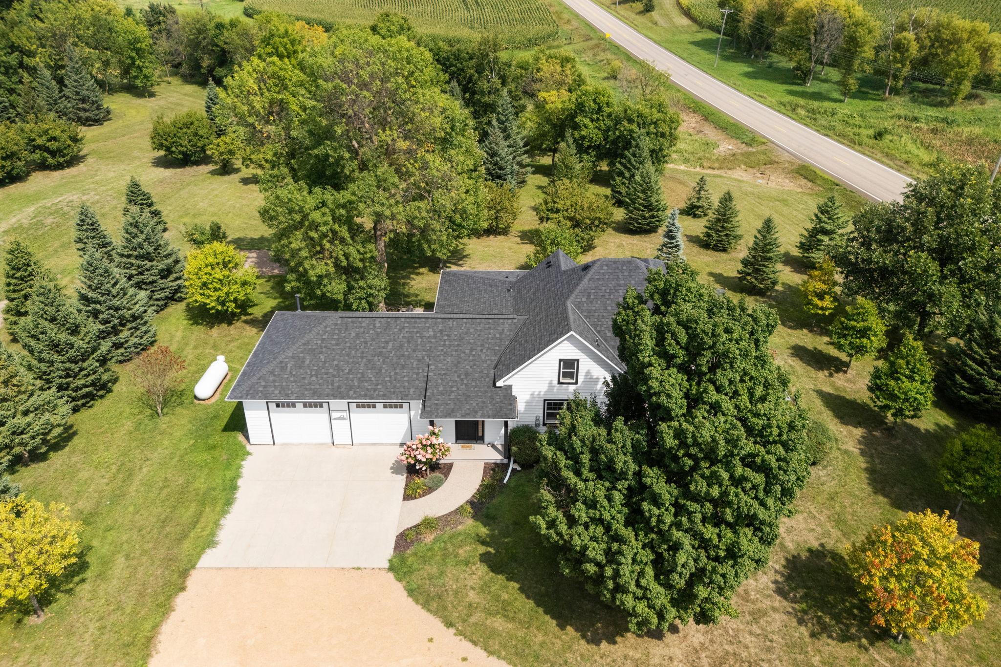 9431 County Road 13 SE