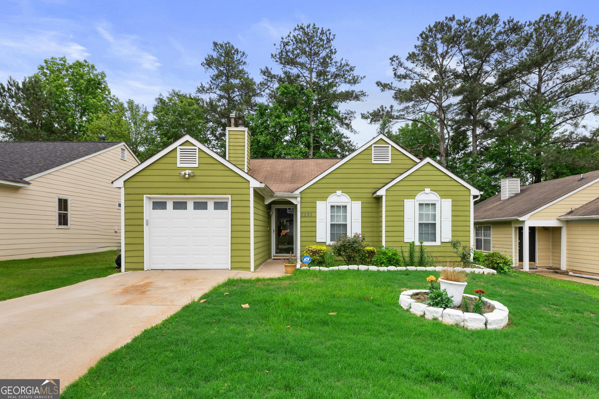 2235 Parkside Drive
