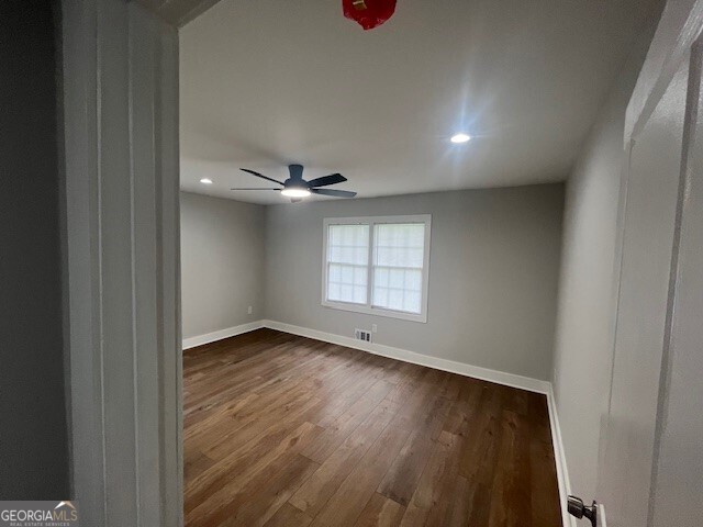 635 Birchwood Lane SW