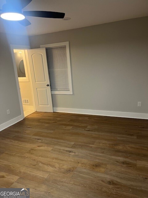 635 Birchwood Lane SW