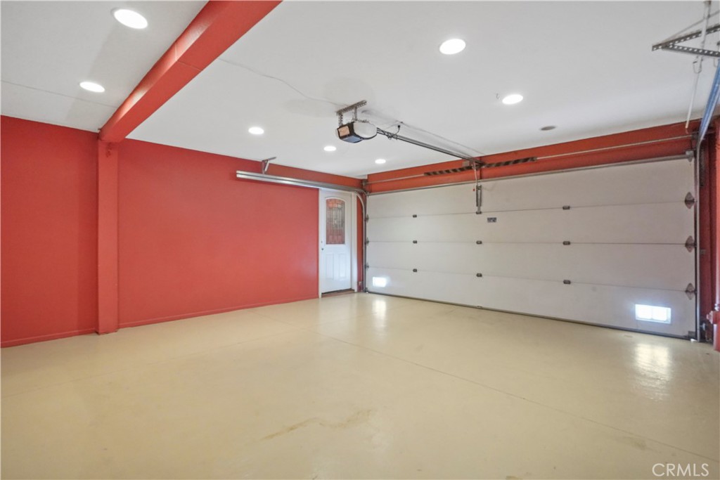 823 W 15th Street 1D