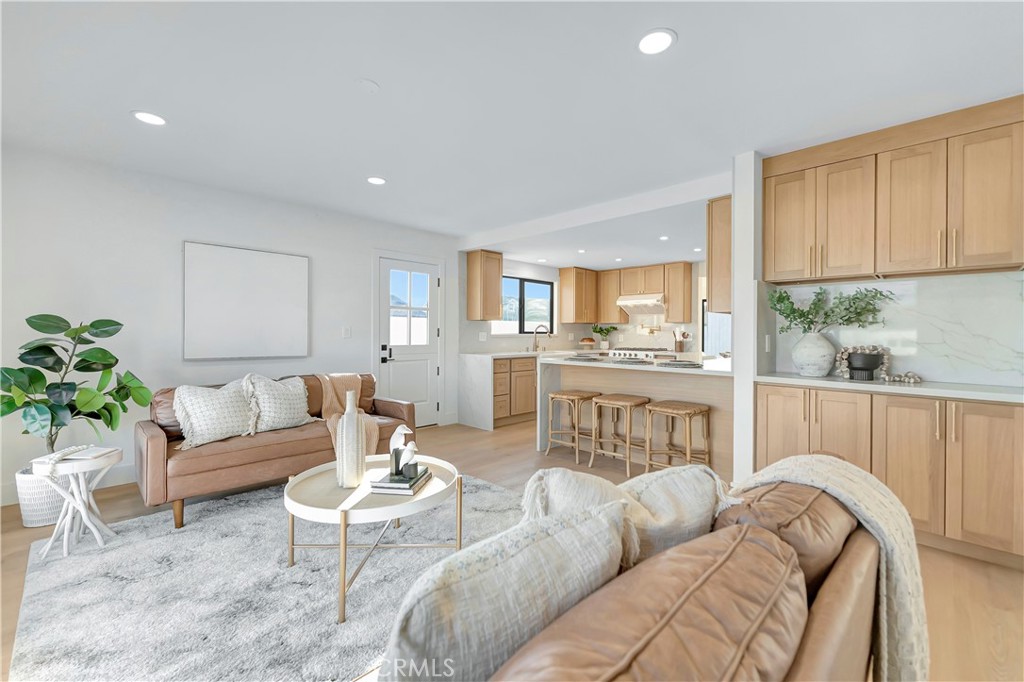 21211 Binghampton Circle