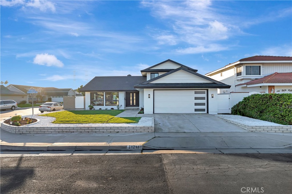 21211 Binghampton Circle