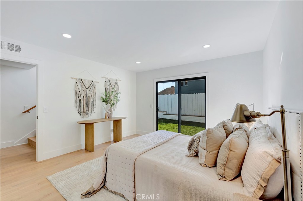 21211 Binghampton Circle