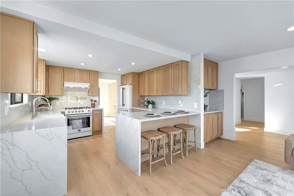 21211 Binghampton Circle