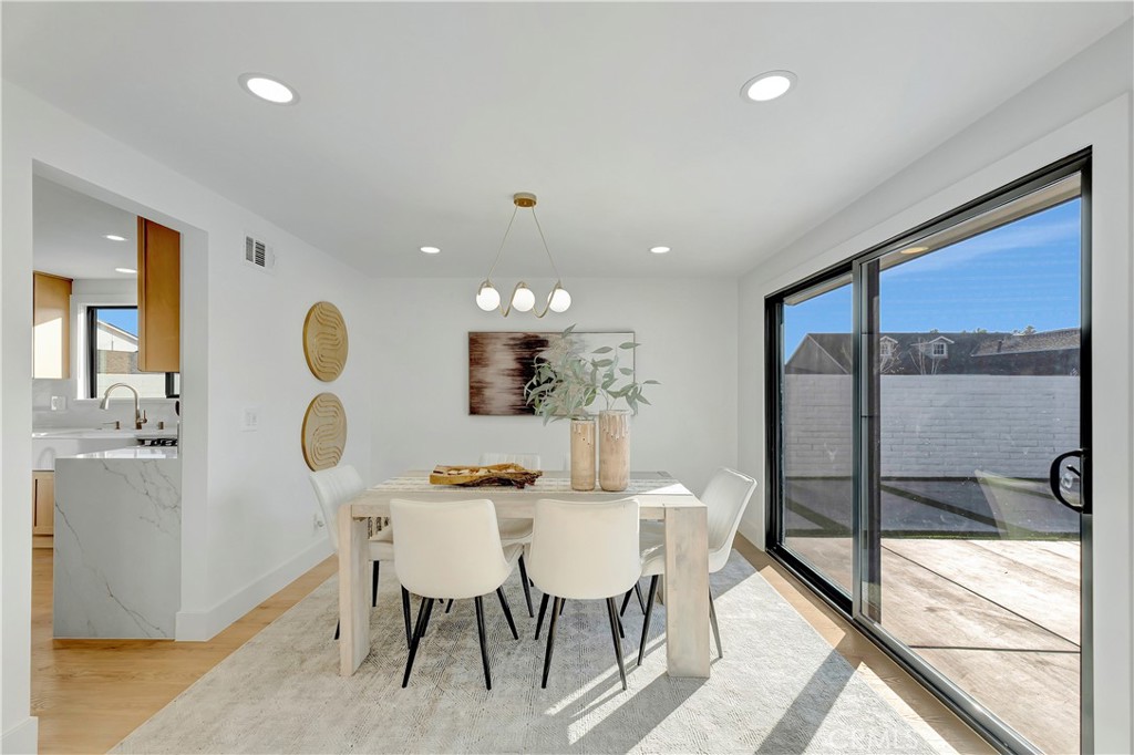 21211 Binghampton Circle