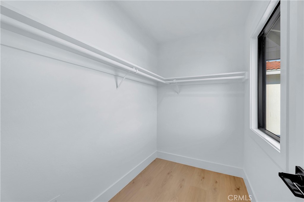 21211 Binghampton Circle