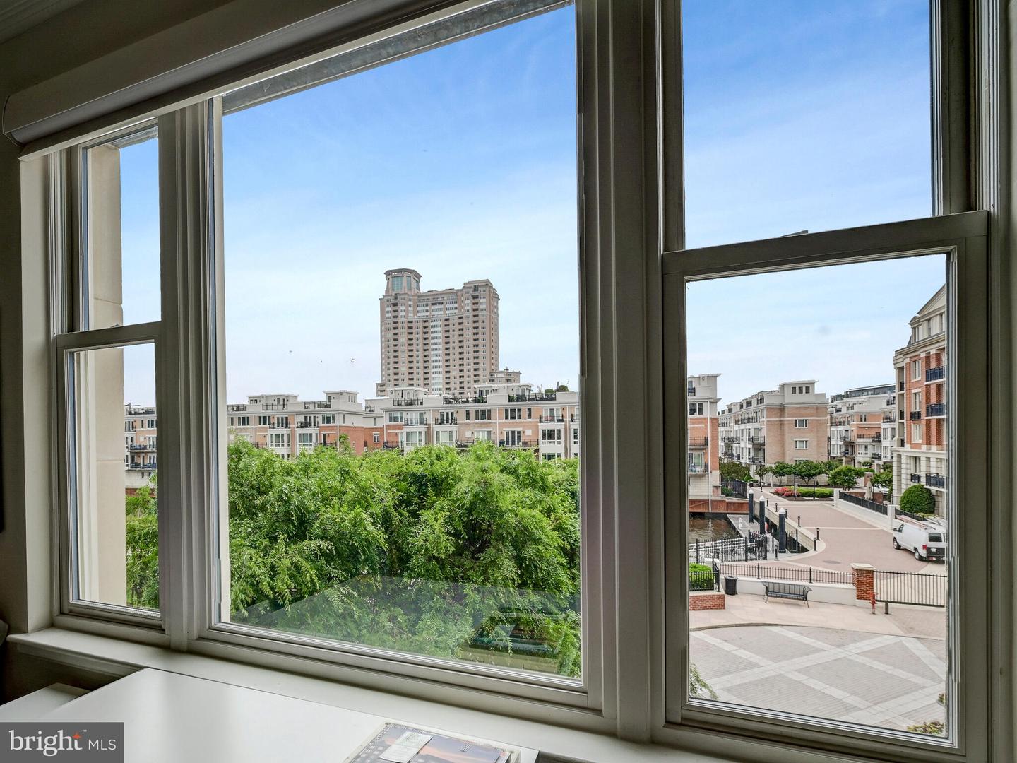 801 KEY HIGHWAY Unit: 358