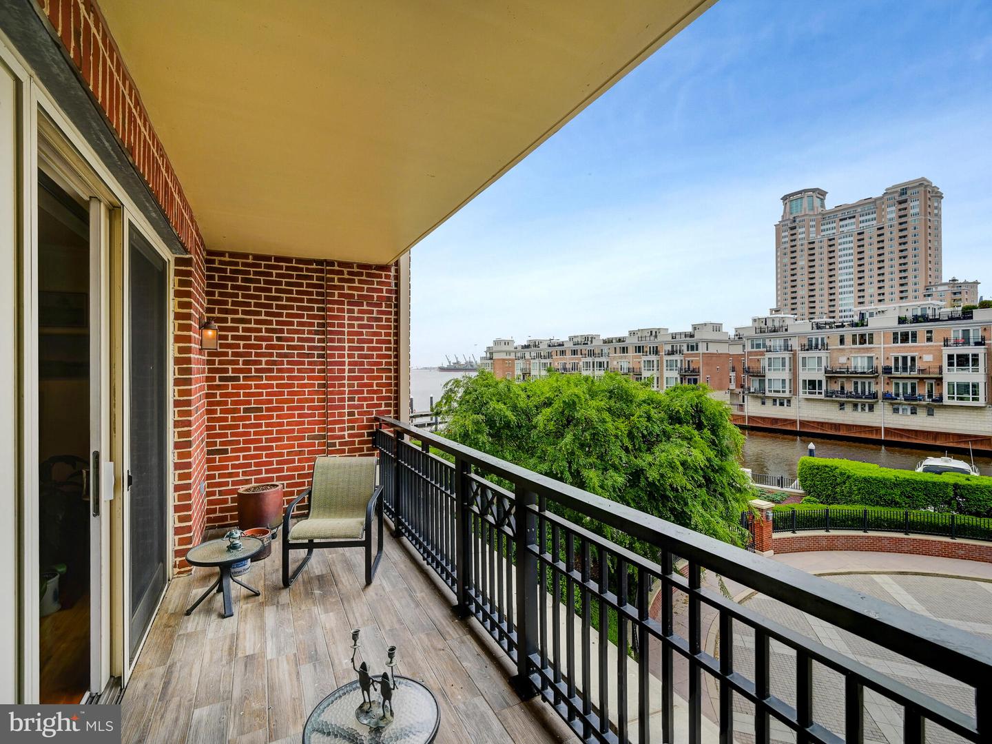 801 KEY HIGHWAY Unit: 358