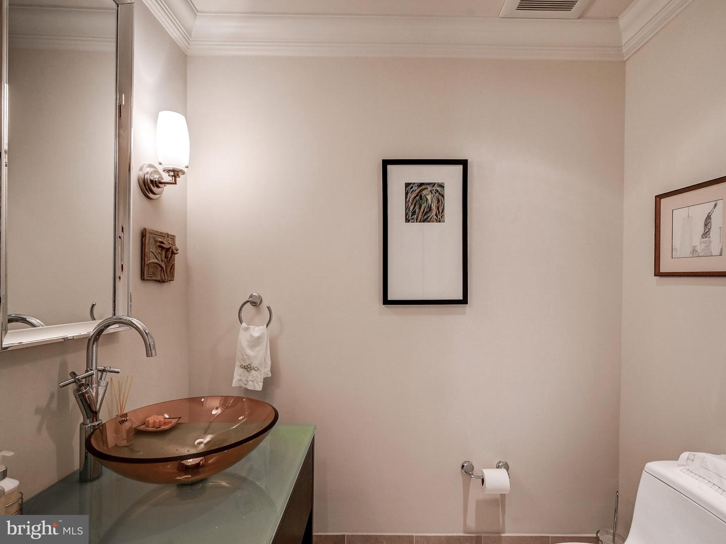 801 KEY HIGHWAY Unit: 358