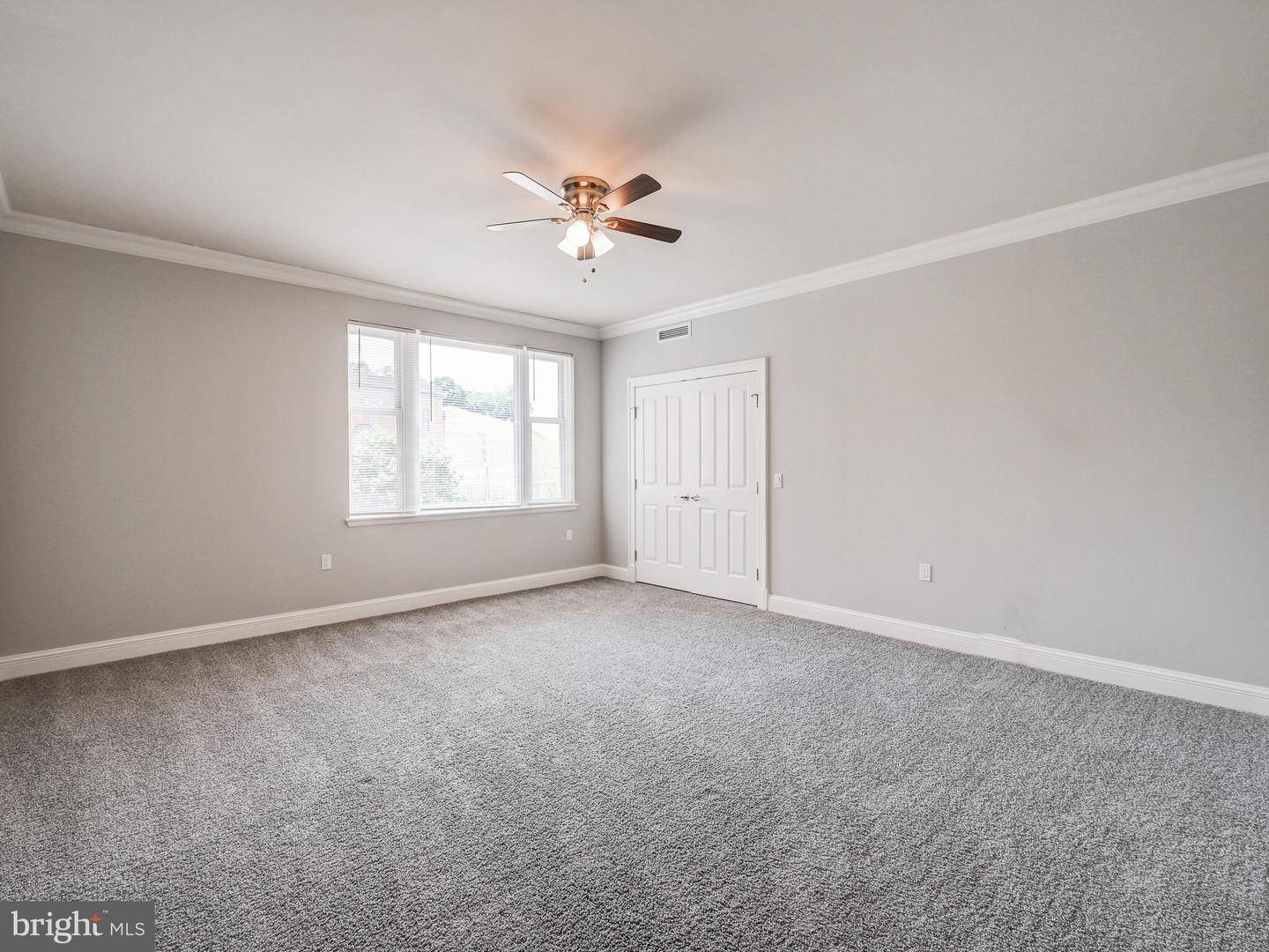 801 KEY HIGHWAY Unit: 323