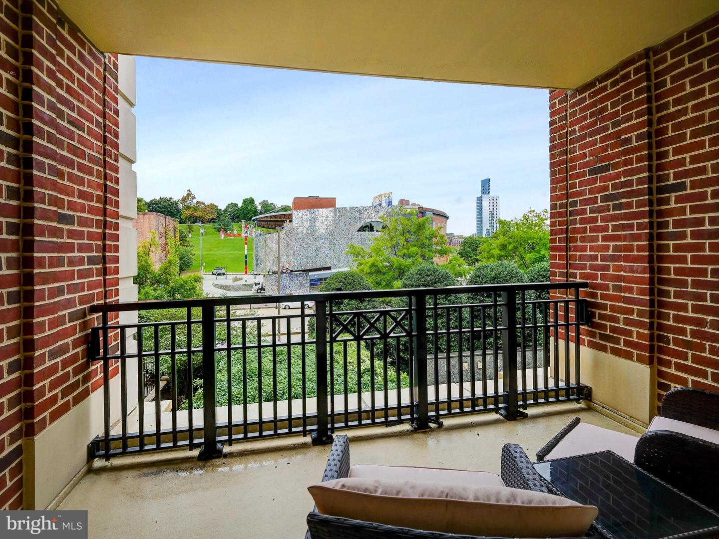 801 KEY HIGHWAY Unit: 343