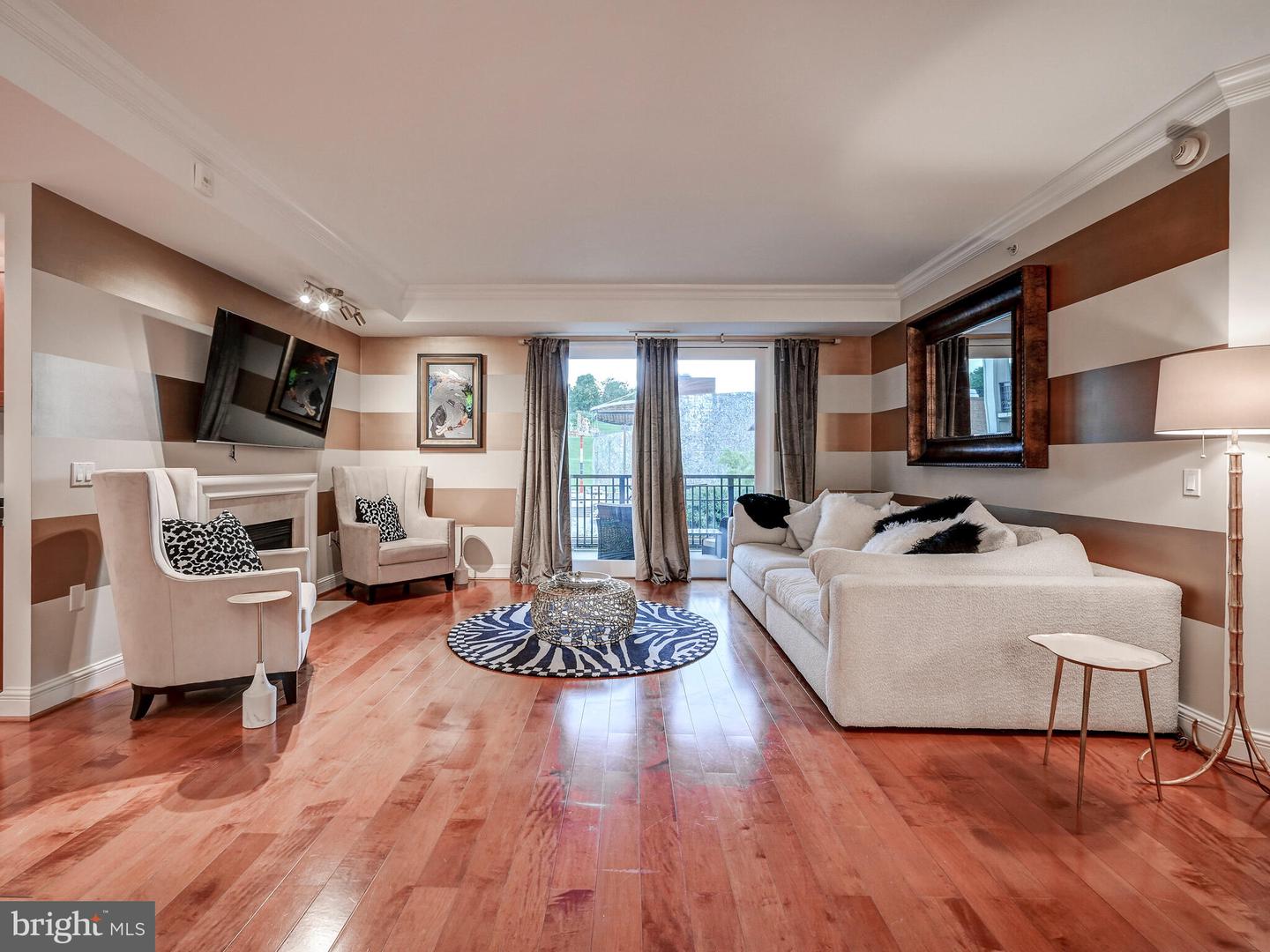 801 KEY HIGHWAY Unit: 343
