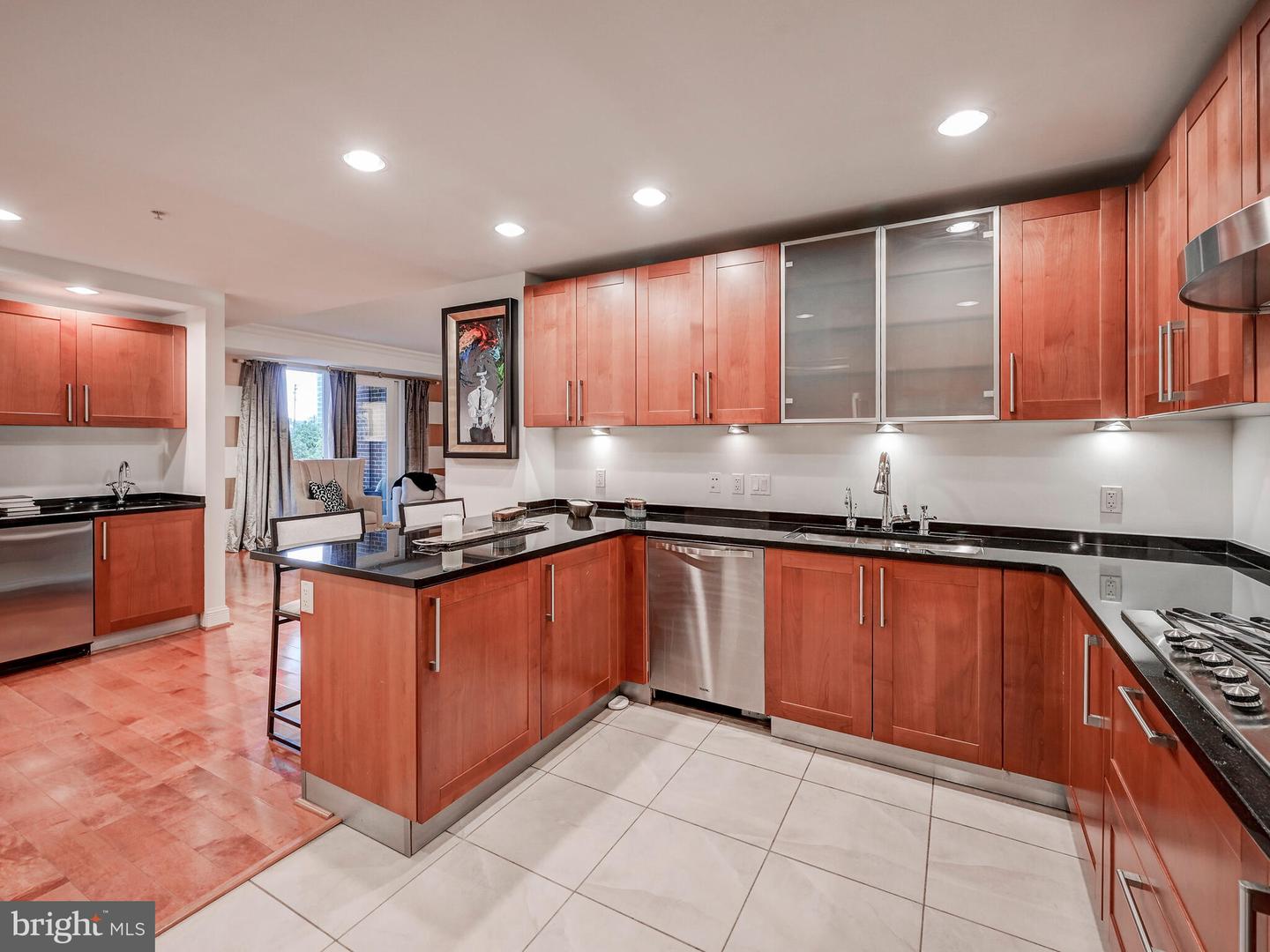 801 KEY HIGHWAY Unit: 343