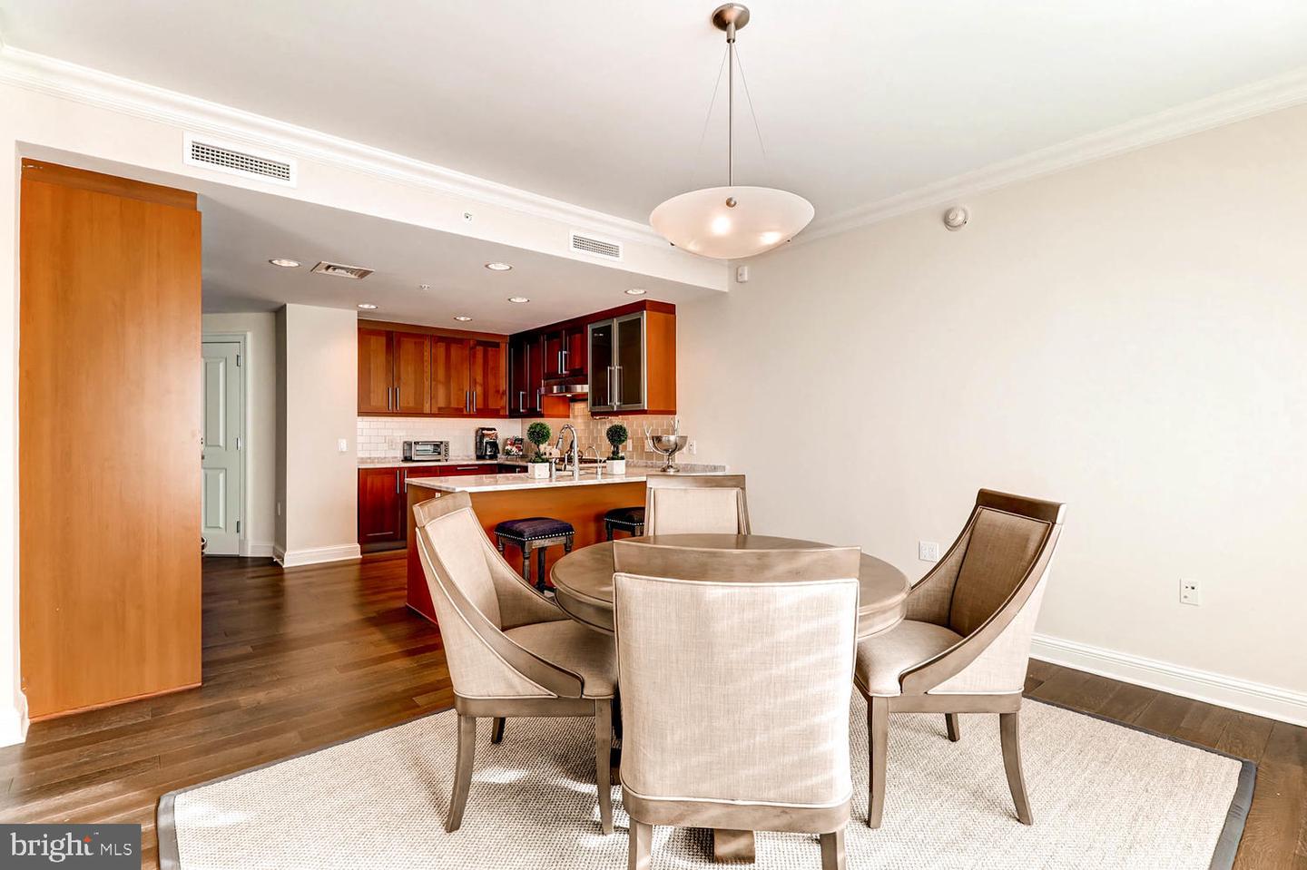 801 KEY HIGHWAY Unit: 244