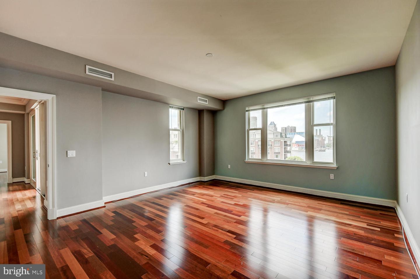 801 KEY HIGHWAY Unit: T-53