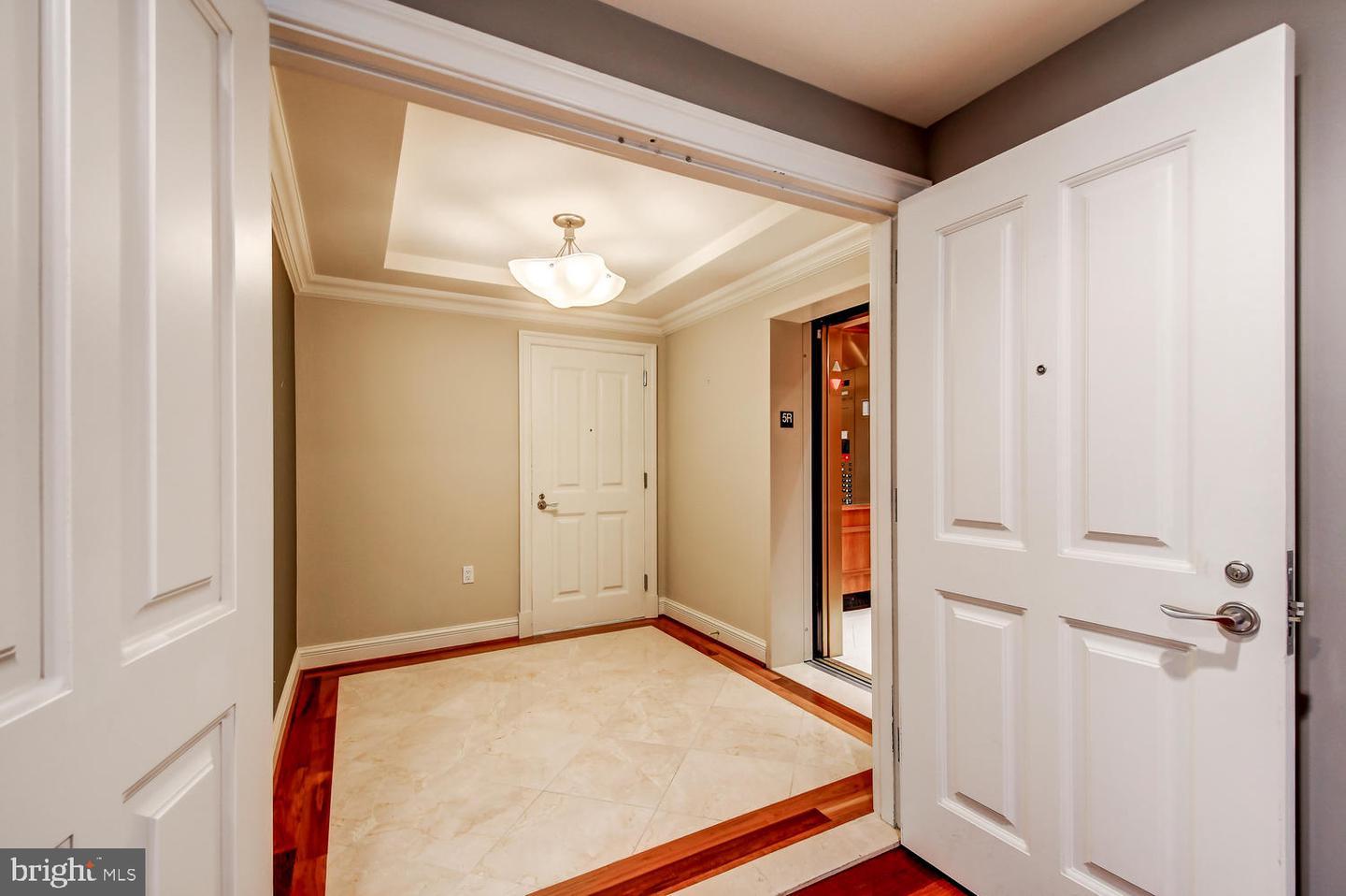 801 KEY HIGHWAY Unit: T-53
