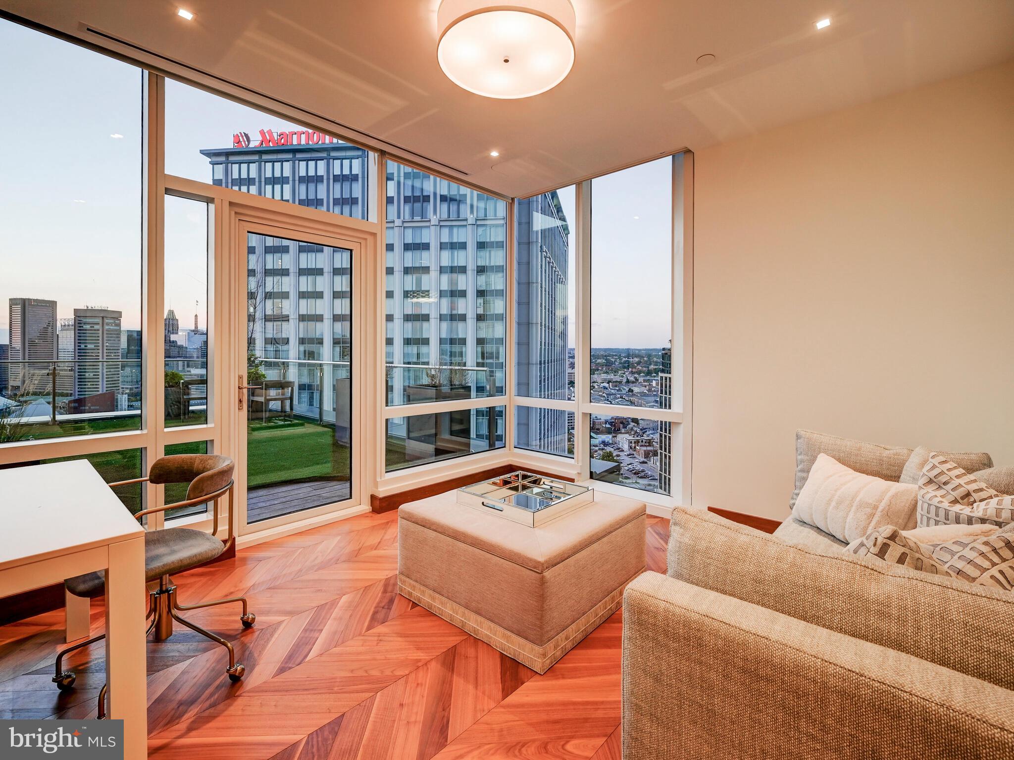 300 INTERNATIONAL DRIVE Unit: 2302