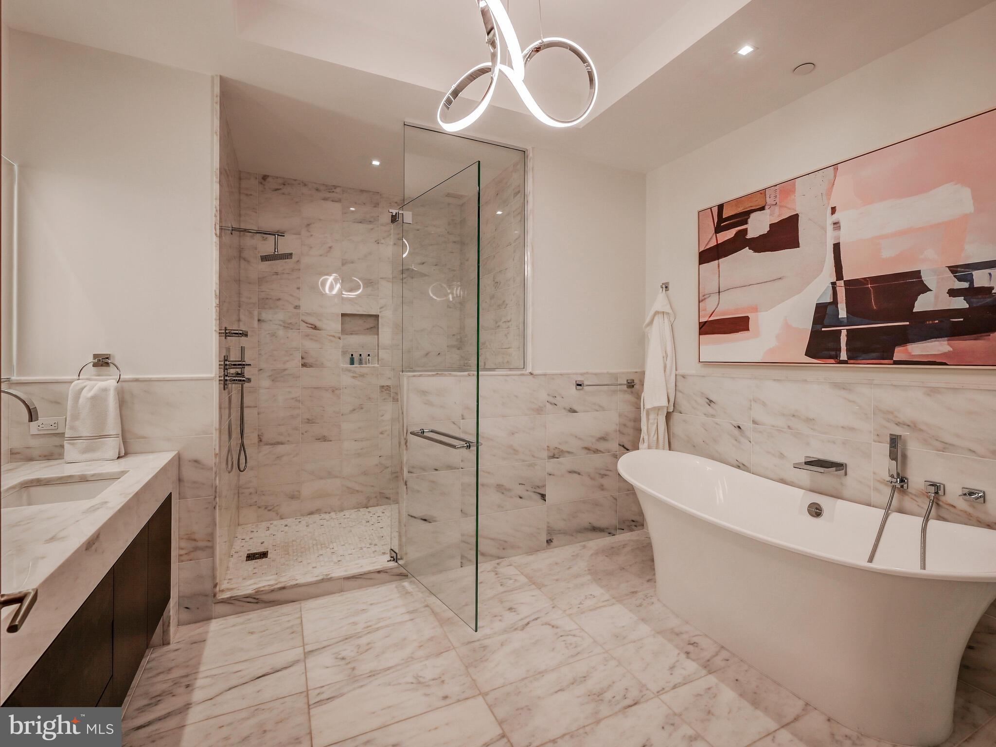 300 INTERNATIONAL DRIVE Unit: 2302