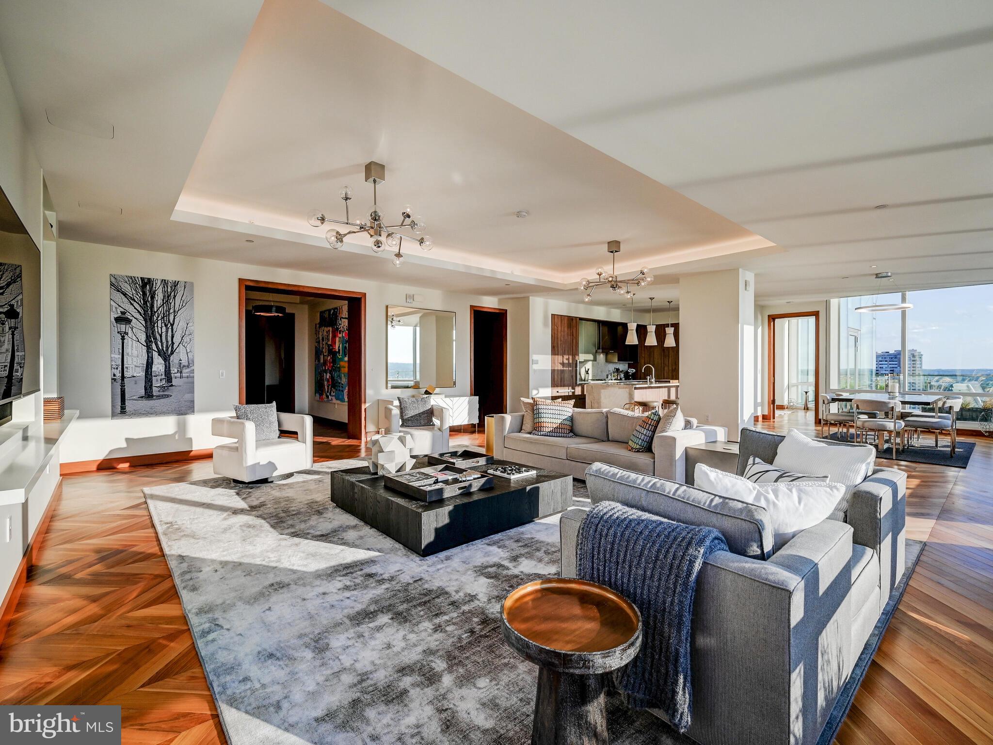 300 INTERNATIONAL DRIVE Unit: 2302