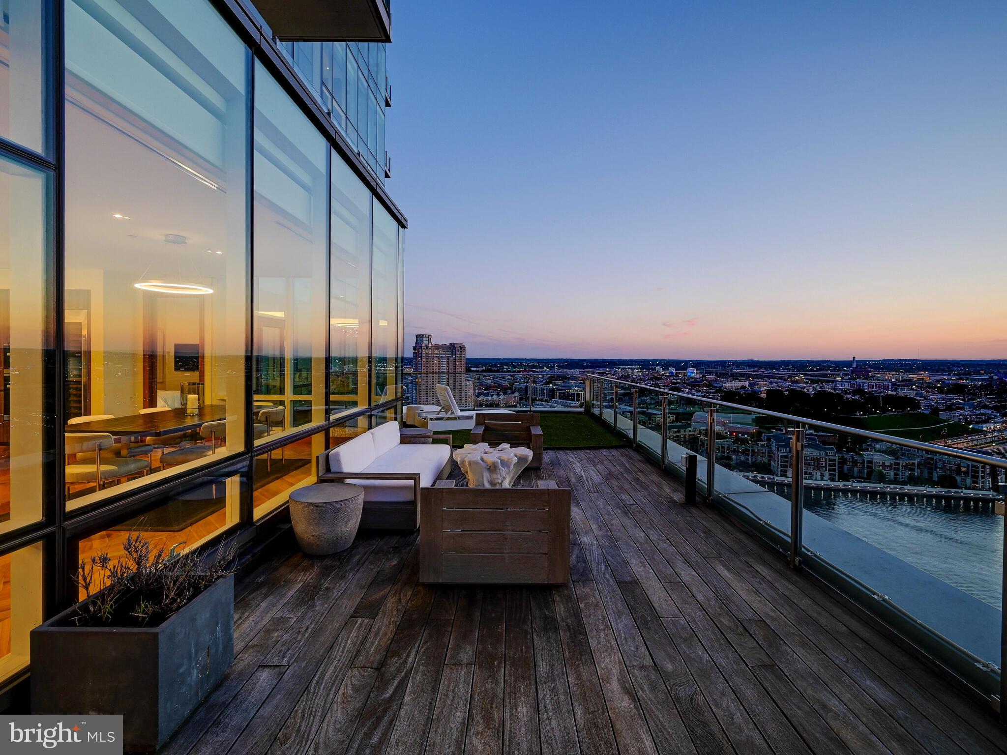 300 INTERNATIONAL DRIVE Unit: 2302