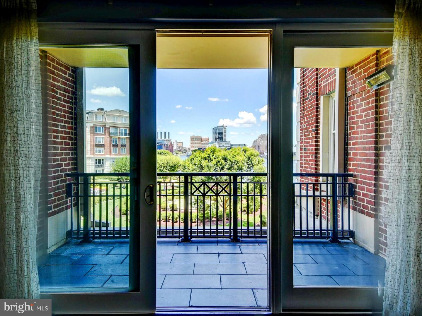 801 KEY HIGHWAY Unit: 353